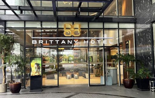 Brittany Hotel BGC Exterior