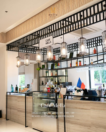 Cafe Mella Interior